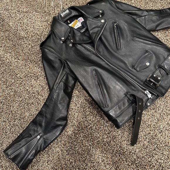 Schott NYC 118 Classic Perfecto Leather Motorcycle Jacket - Picture 5 of 8